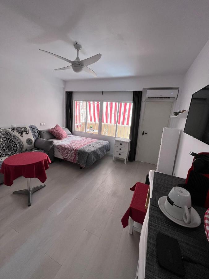 Estudio Romantico La Carihuela Torremolinos Buitenkant foto