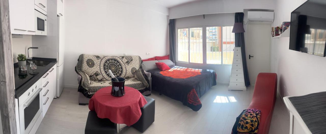 Estudio Romantico La Carihuela Torremolinos Buitenkant foto
